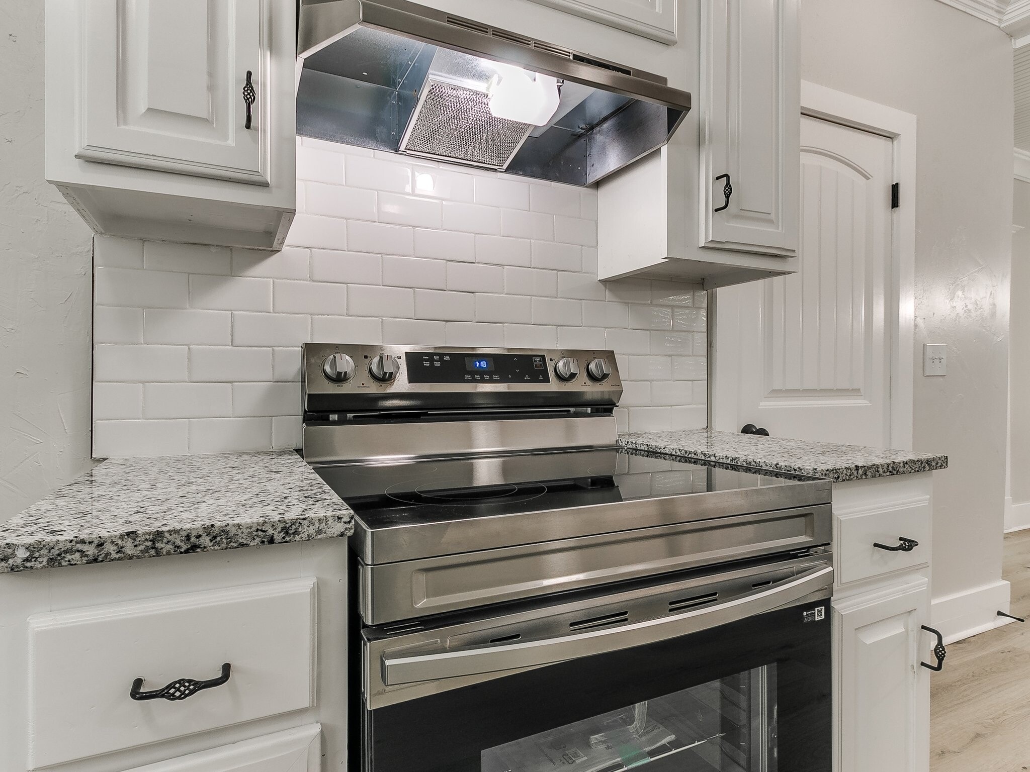 Building Photo - 1828 W Park Pl