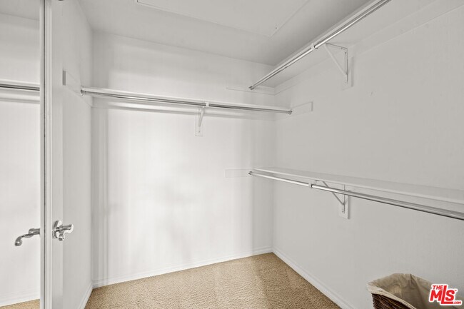 Building Photo - 13031 Villosa Pl