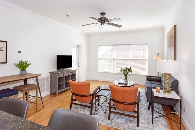Building Photo - Luxurious Furnished Downtown Condo - 6-18 ...