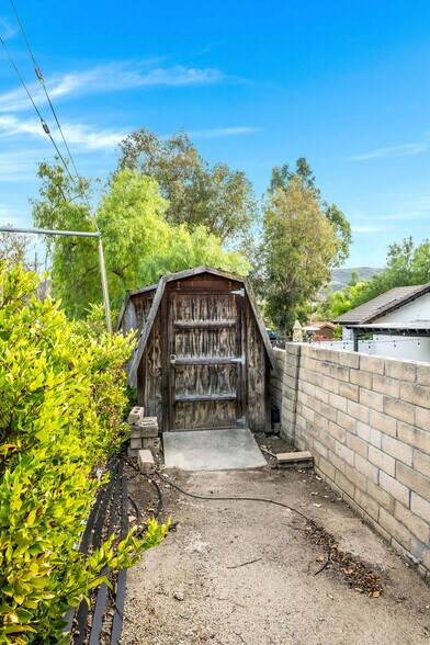 Building Photo - 28403 Waring Pl