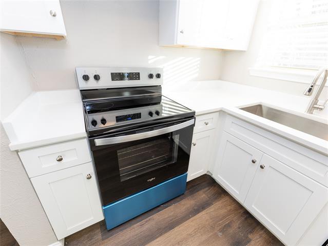 Building Photo - 1022 Daniels Dr