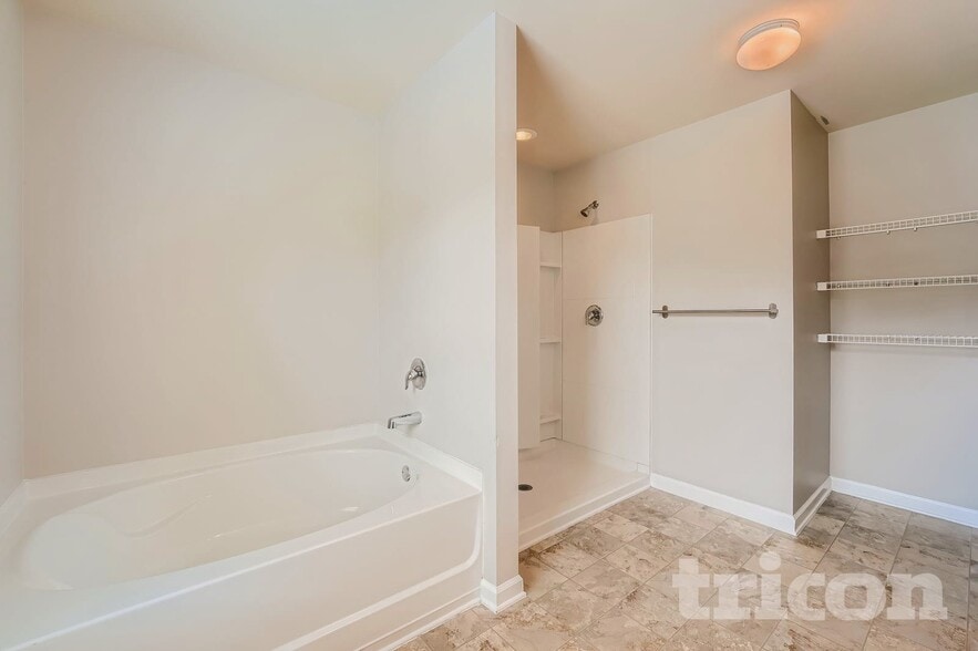 Building Photo - 38 Possum Creek Ln