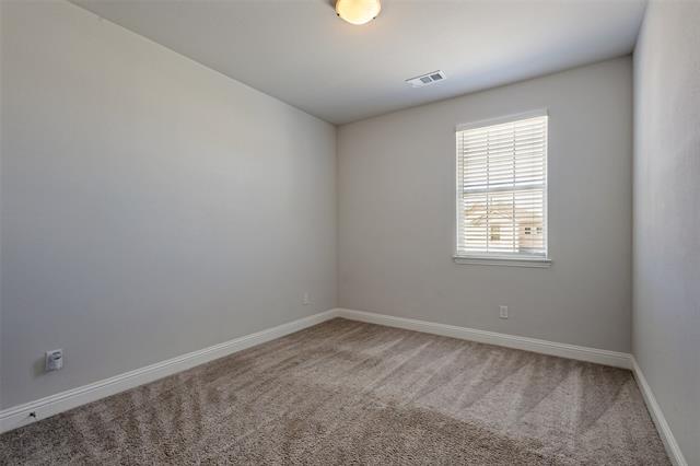 Building Photo - 724 Amenduni Ln