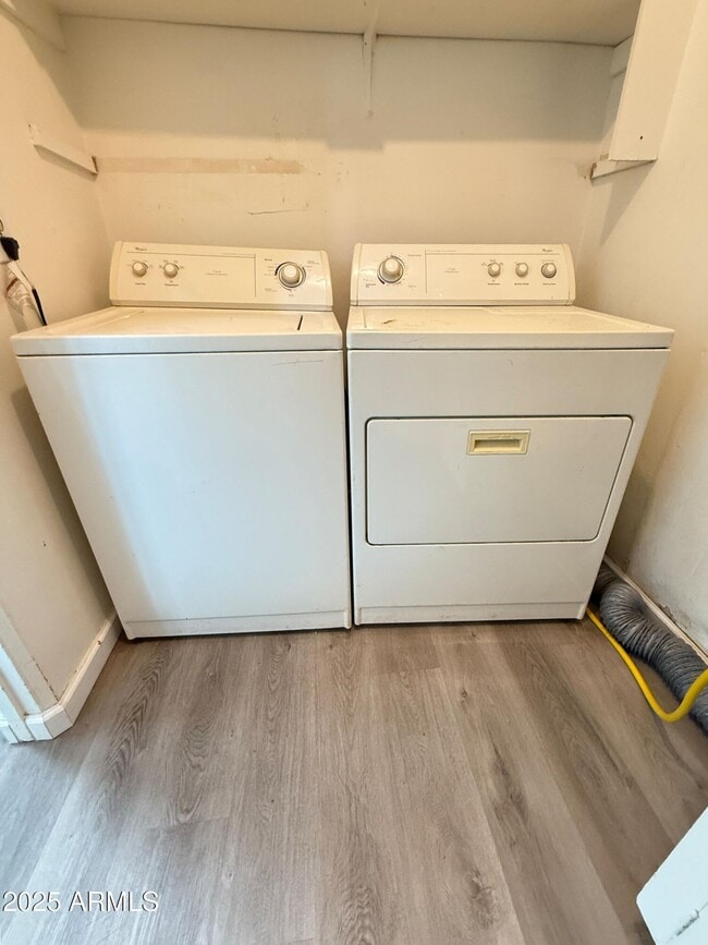 Building Photo - 58 W Encanto Blvd