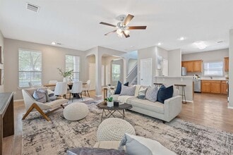 Building Photo - 149 Steele