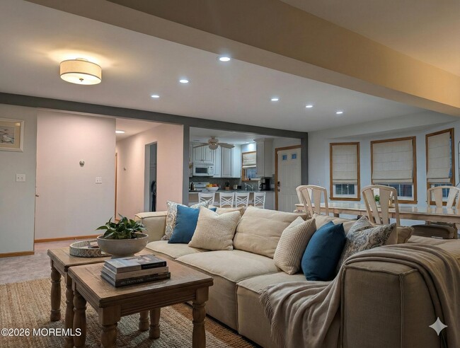 Building Photo - 2400 Oceanfront