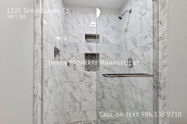 Building Photo - 1335 Springlawn Ct