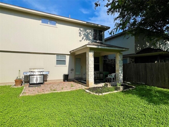 Building Photo - 11505 Bruce Jenner Ln