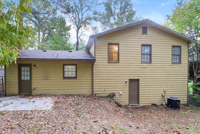 Building Photo - 2439 Hewatt Rd