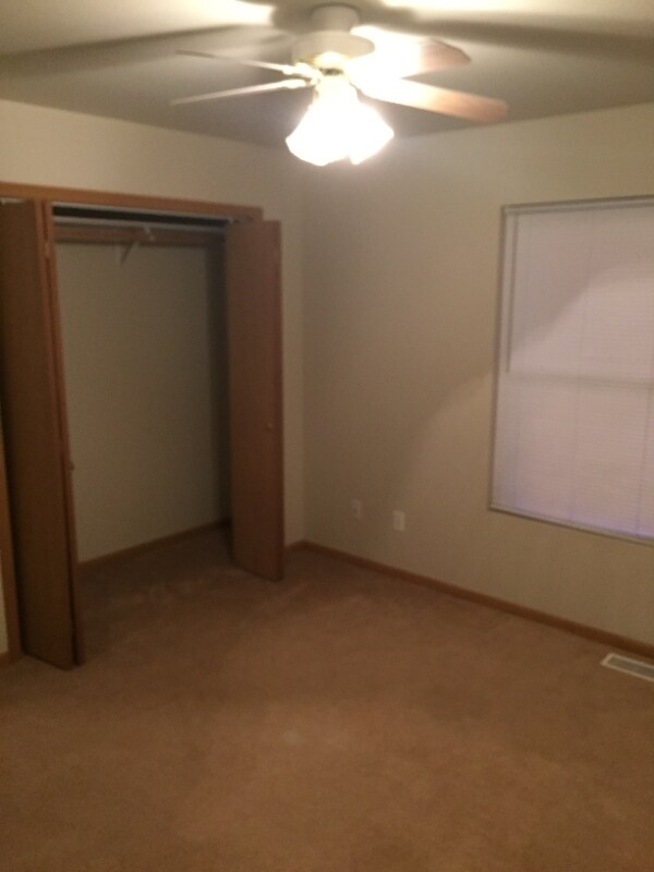 Building Photo - 1250 Rockridge Ln