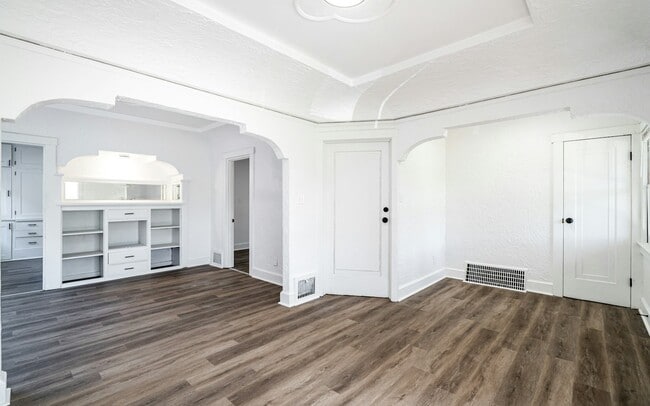 Building Photo - 3151 N 11th St