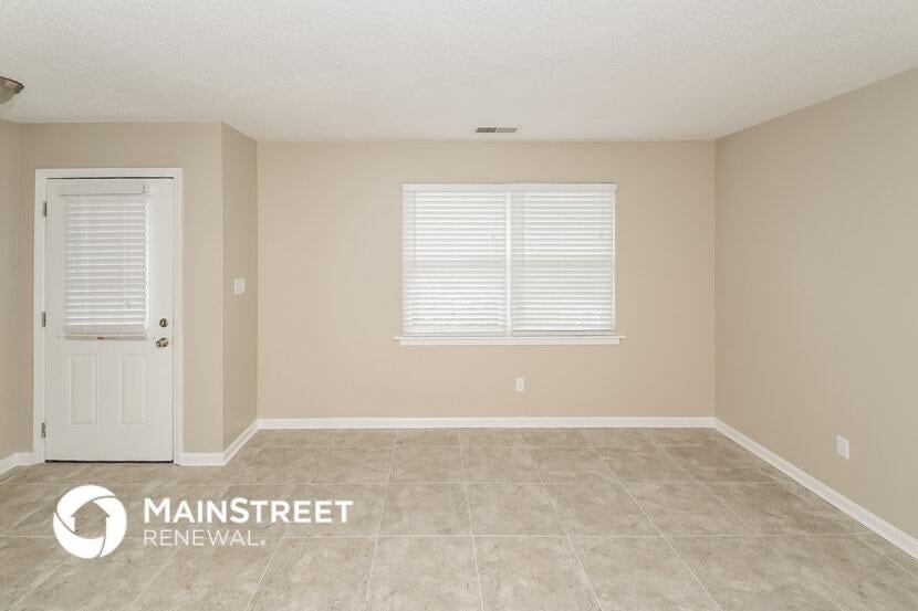 Building Photo - 525 Oak Crest Dr