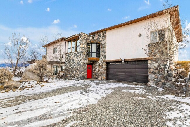 Building Photo - 84 Arcturus Dr