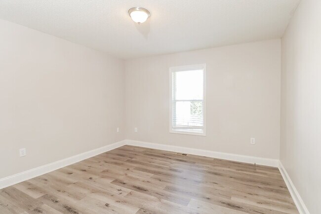 Building Photo - 4525 Carol Ct