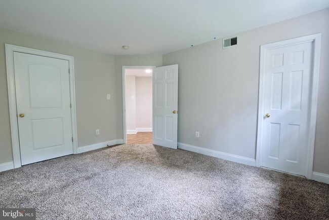 Building Photo - 1310 Forestwood Dr