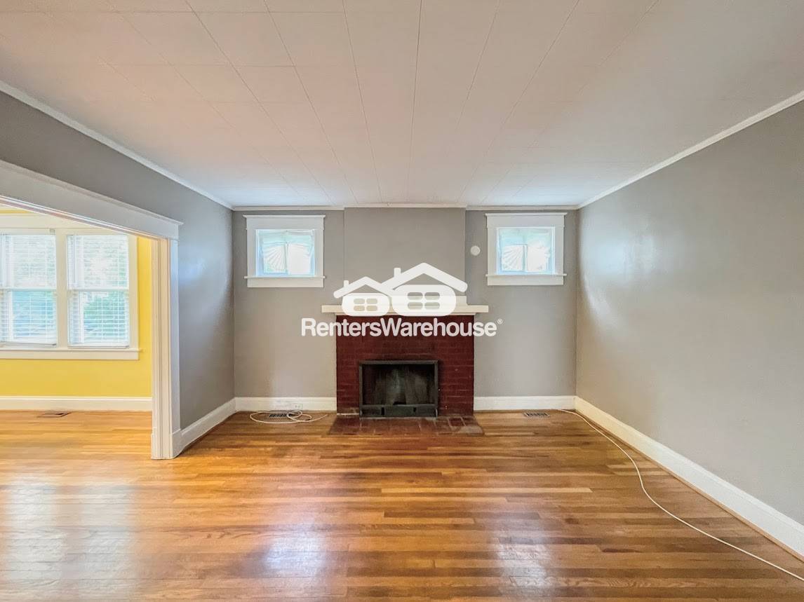 Building Photo - 3641 Nottaway St