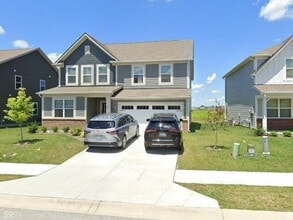 Building Photo - 8754 Laurelton Pl