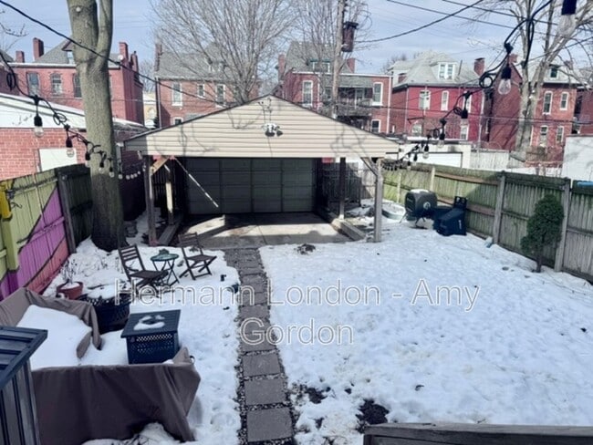 Building Photo - 2933 Victor St