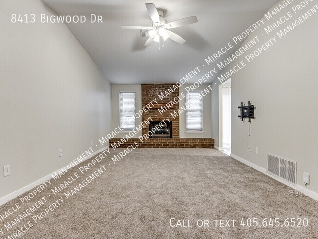 Building Photo - 8413 Bigwood Dr