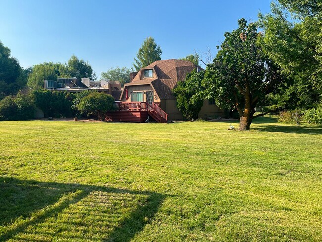 Building Photo - HOUSE  - CORNVILLE / PAGE SPRINGS RD
