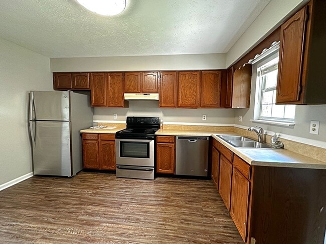 Building Photo - Cozy Hardin Valley Duplex – 2 Bedroom, 1 Bath