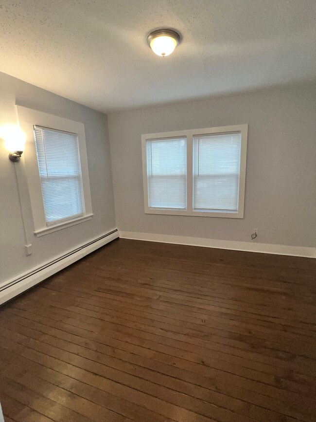 Building Photo - 90 Ward St