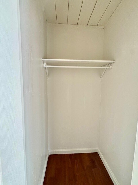 Building Photo - 1449 Marclair Dr