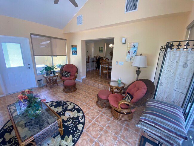 Building Photo - Beautiful Over Sized TURNKEY SEASONAL 2 bed 2 bath Rental on Golf Course in Polo Ridge