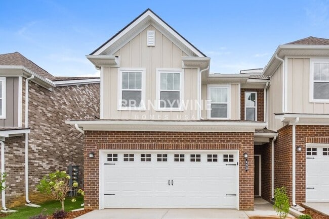 Building Photo - 133 Rising Private Ln