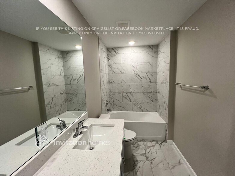 Building Photo - 5358 NW Rugby Dr