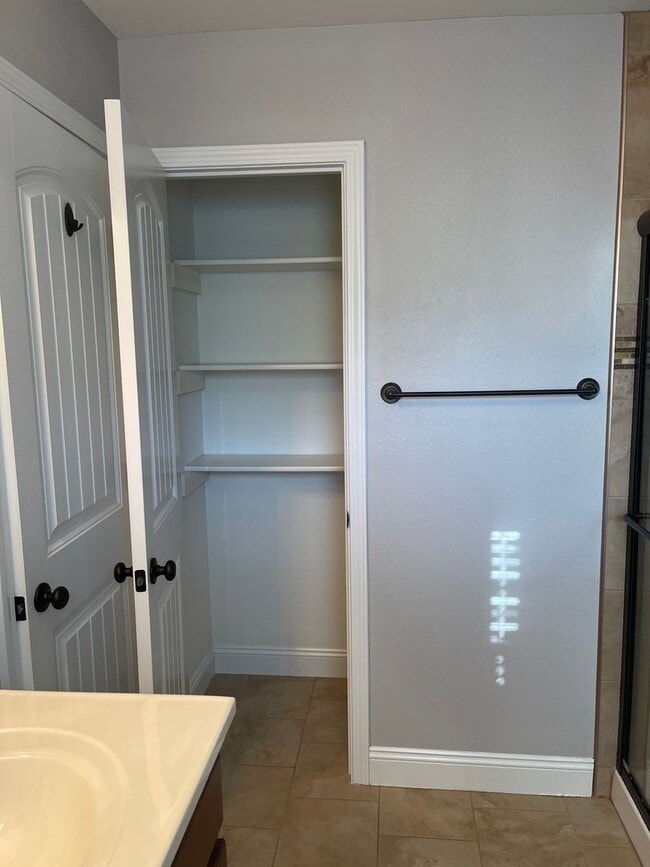 Building Photo - May 5th