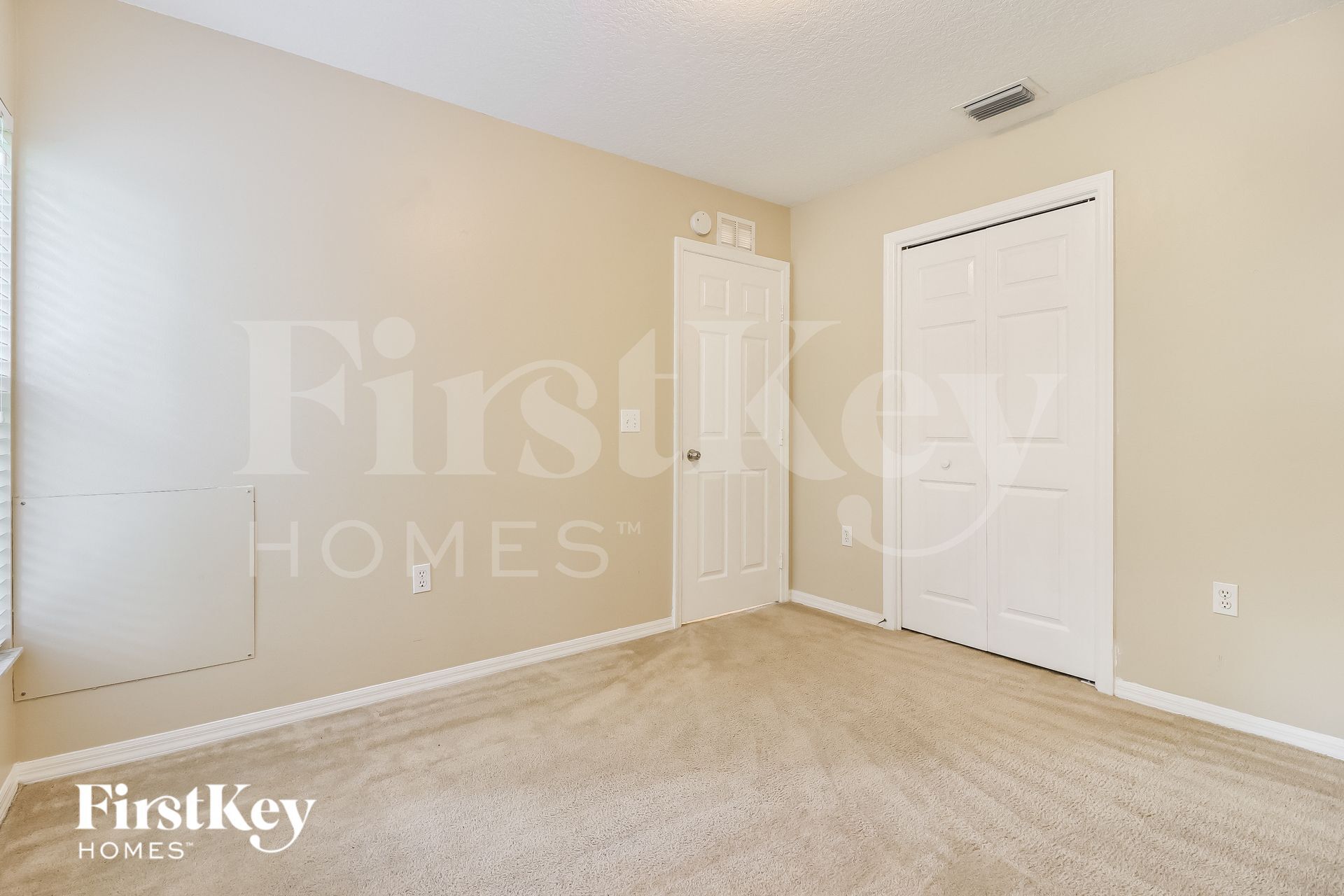 Building Photo - 28635 Fairweather Dr