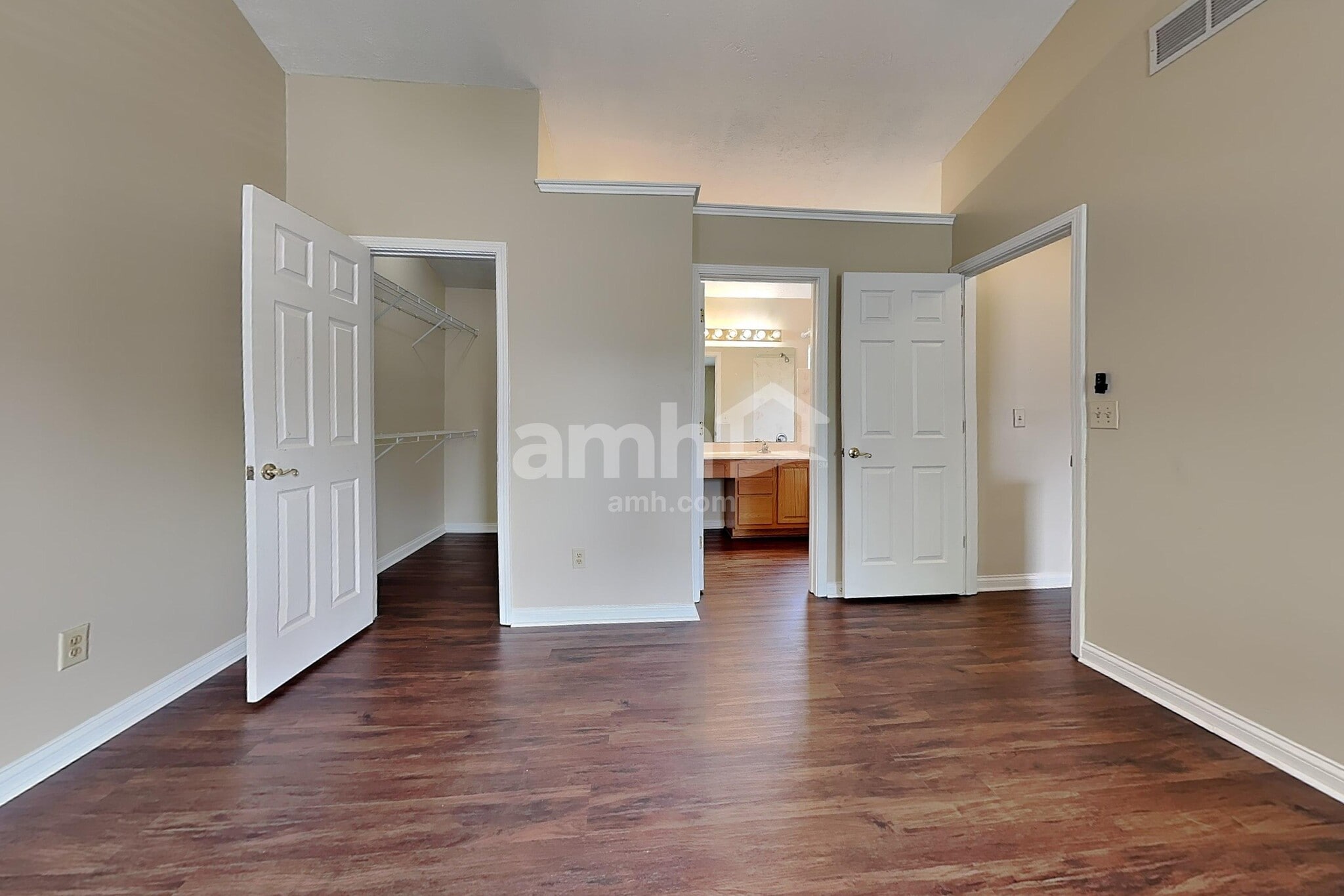 Building Photo - 8254 Rose Petal Dr