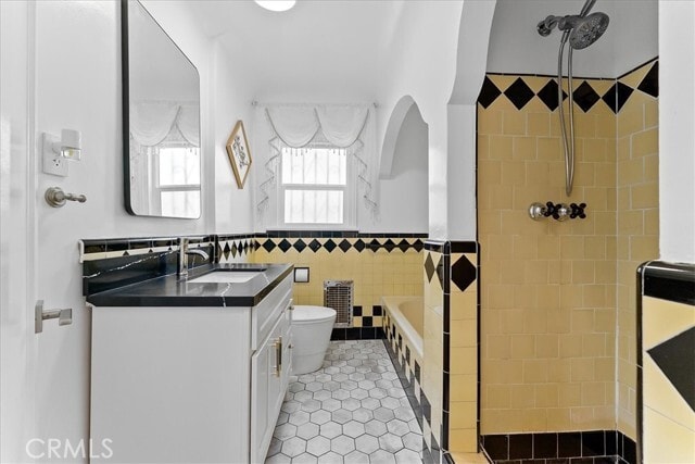 Building Photo - 1428 W 92nd St