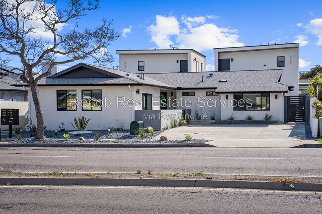 Building Photo - 4988 Genesee Ave