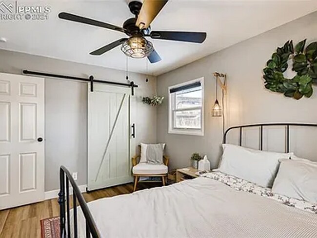 Building Photo - Charming Colorado Springs Home – Spacious ...