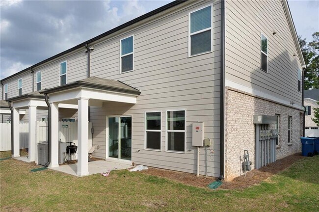Building Photo - 1472 Villageside Ct