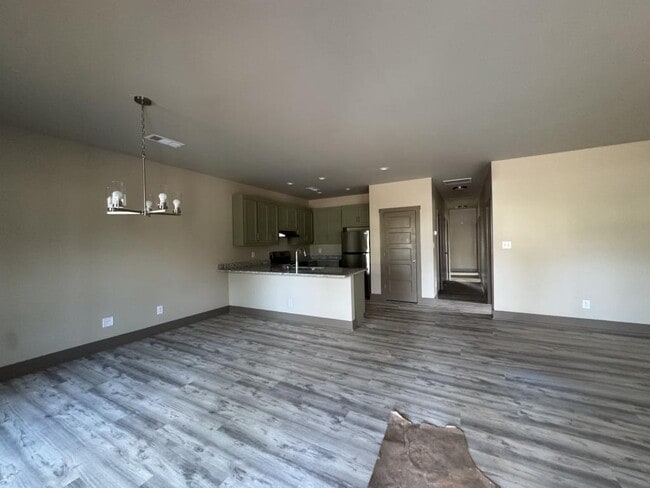 Building Photo - 50 Richardson St