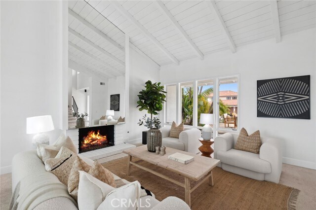 Building Photo - 25 Point Loma Dr