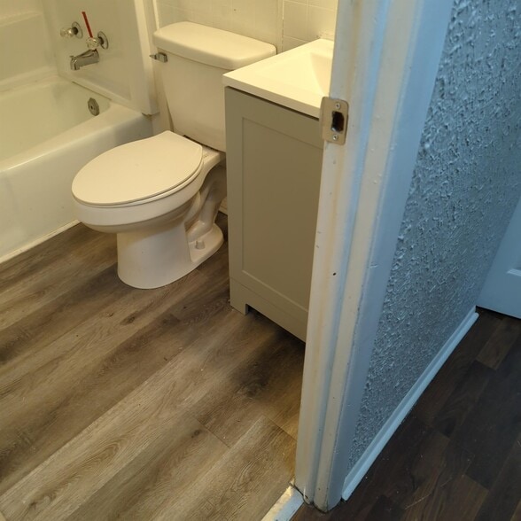 Building Photo - 4015 W Brighton Ave