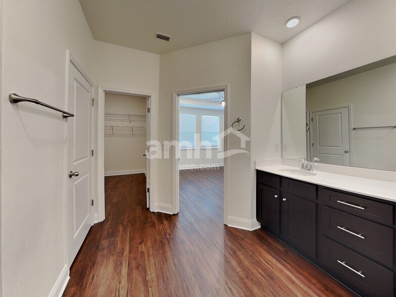 Building Photo - 3627 Windward Hls Blvd