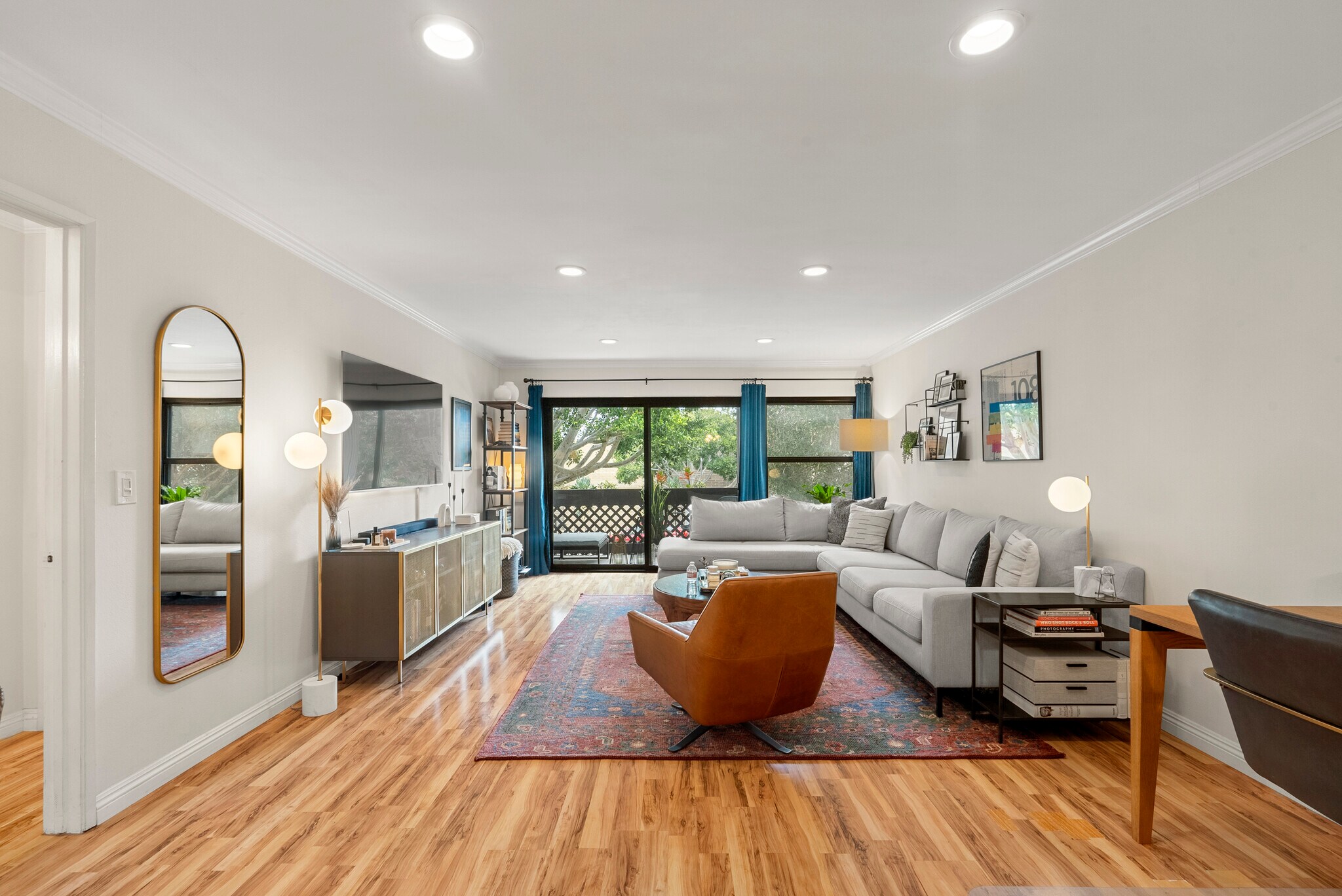 Building Photo - 7742 Redlands St