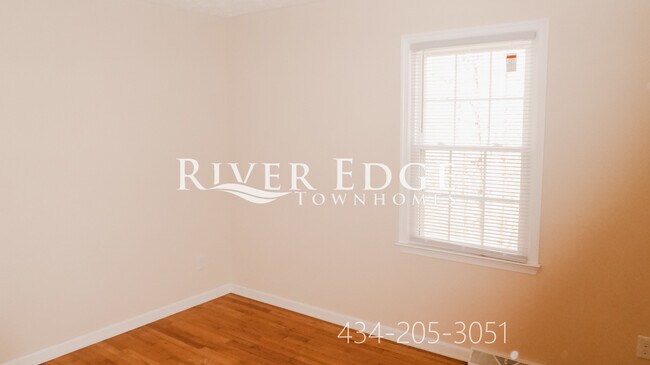 Bedroom 1 - 504 Lusardi Dr