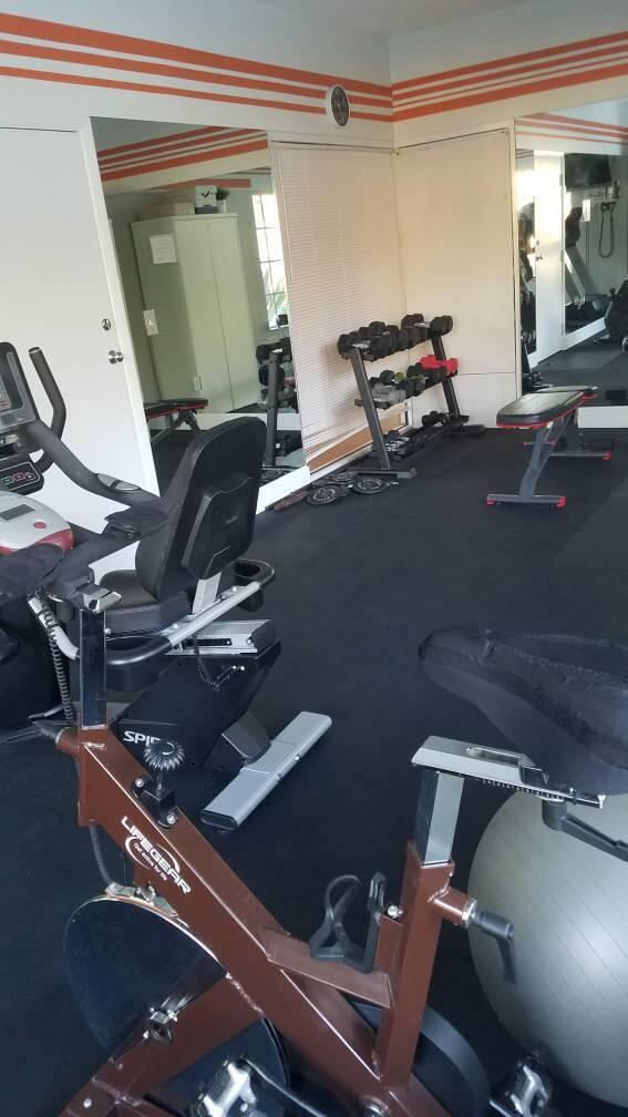 Building Photo - 600 Executive Center Dr