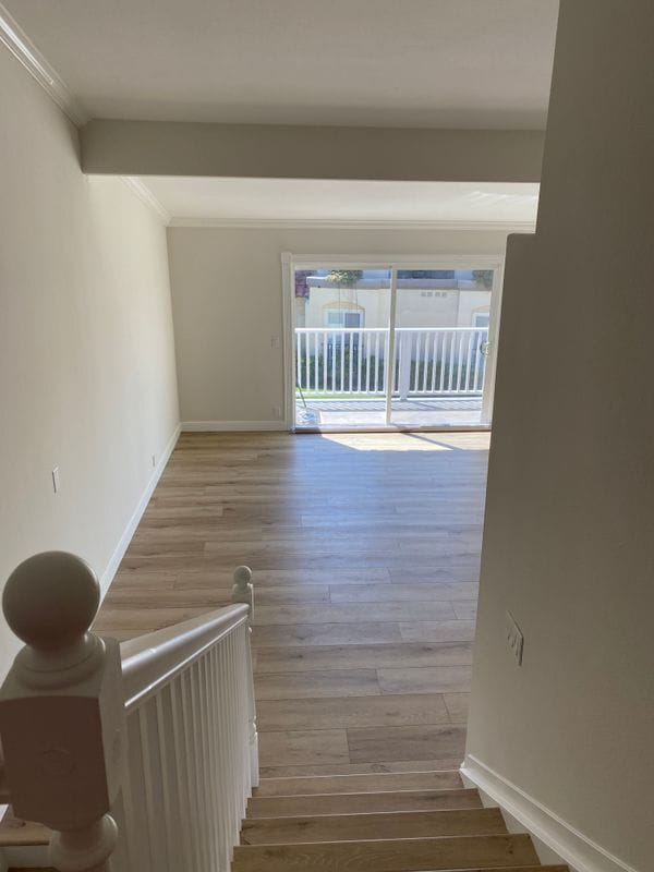 Building Photo - 2323 Eastbluff Dr