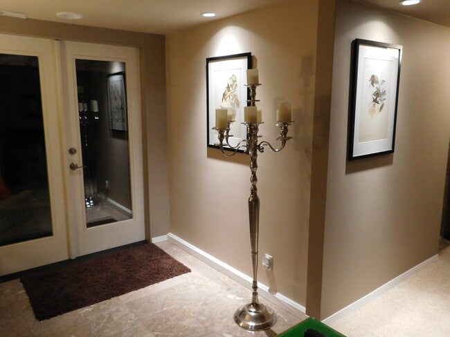 Keyed entrance from French Doors - 3140 SW Westwood Dr