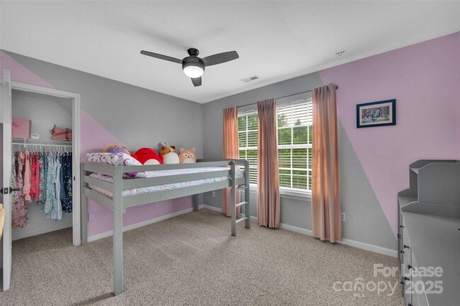 Building Photo - 15737 Agincourt Dr