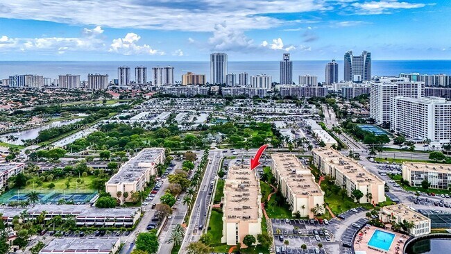 Building Photo - 851 Three Islands Boulevard