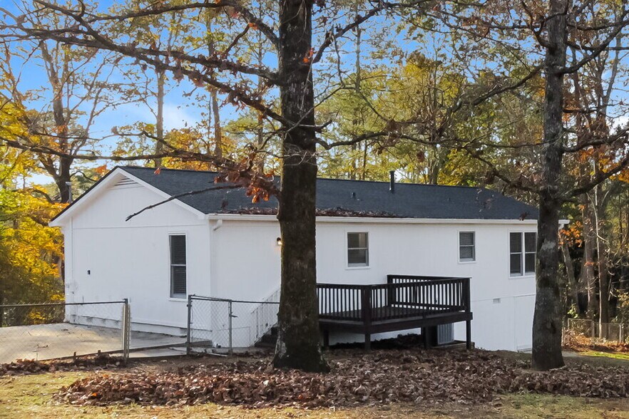 Building Photo - 189 Gray Rd