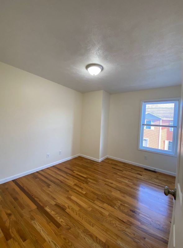 Building Photo - 204 Betsinger Rd